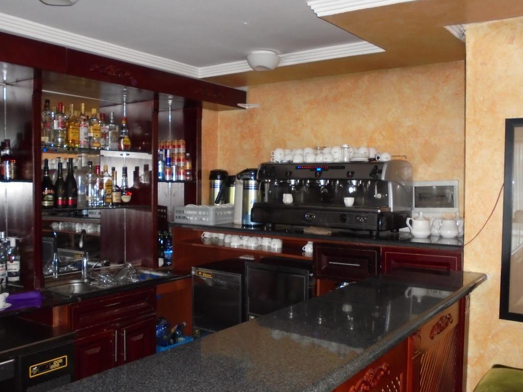 Aphrodite International Hotel Addis Ababa Exteriör bild